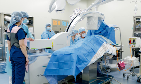 最新鋭の機器を揃えた手術室